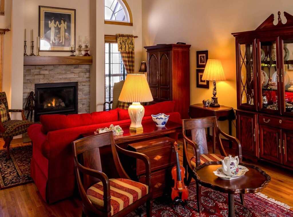arrange small living rooms